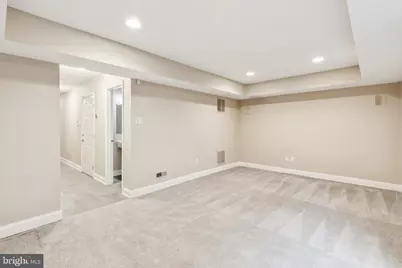 1033 N Leithgow Street, Philadelphia, PA 19123 - Photo 32