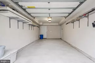 1033 N Leithgow St, Philadelphia, PA 19123 - Photo 38