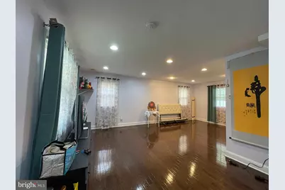 870 Morefield Road, Philadelphia, PA 19115 - Photo 2