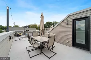 73 E Sharpnack St, Philadelphia, PA 19119 - Photo 38