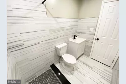 1426 W Rockland Street #2ND FL, Philadelphia, PA 19141 - Photo 16