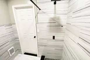 1426 W Rockland St, Philadelphia, PA 19141 - Photo 16