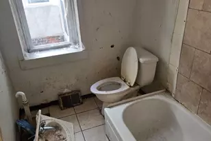 5105 Funston St, Philadelphia, PA 19139 - Photo 12