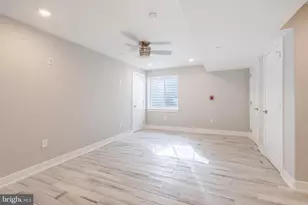 2339 N 10th St, Philadelphia, PA 19133 - Photo 12