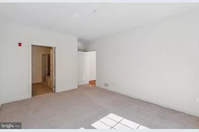 500 Admirals Way #231, Philadelphia, PA 19146 - Photo 18