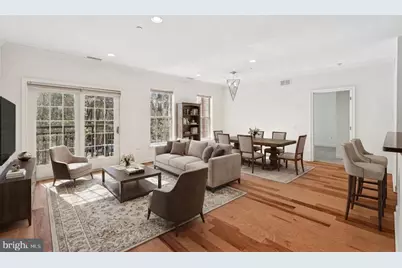 500 Admirals Way #231, Philadelphia, PA 19146 - Photo 1