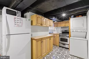 251 Fulton St, Philadelphia, PA 19147 - Photo 8