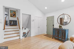 323 E Gowen Ave, Philadelphia, PA 19119 - Photo 18