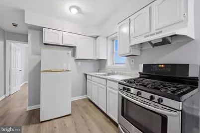 2933 W Diamond Street, Philadelphia, PA 19121 - Photo 8