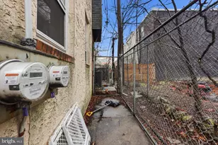 2933 W Diamond St, Philadelphia, PA 19121 - Photo 14