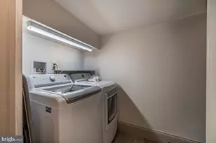 239 S Quince, Philadelphia, PA 19107 - Photo 40