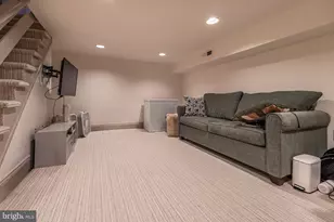 239 S Quince, Philadelphia, PA 19107 - Photo 38