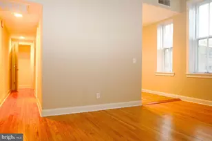 1100 Spruce St, Philadelphia, PA 19107 - Photo 10
