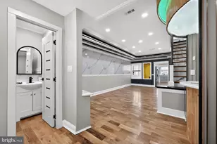 2046 Dennie St, Philadelphia, PA 19140 - Photo 4