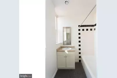 532 Spruce Street #10, Philadelphia, PA 19106 - Photo 10