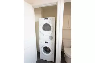 532 Spruce St, Philadelphia, PA 19106 - Photo 14