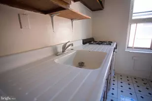 916 Spruce St, Philadelphia, PA 19107 - Photo 16