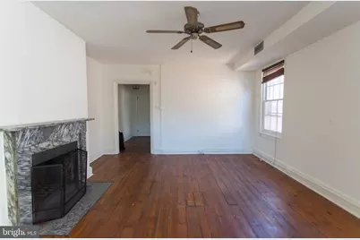 916 Spruce Street #3R, Philadelphia, PA 19107 - Photo 4