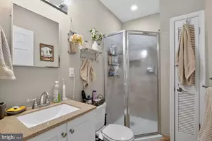 1708 Catharine St, Philadelphia, PA 19146 - Photo 6