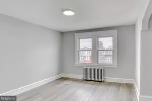 588 E Godfrey Ave, Philadelphia, PA 19120 - Photo 14