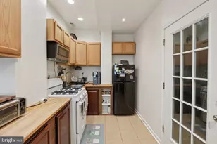 2438 Tulip St, Philadelphia, PA 19125 - Photo 18