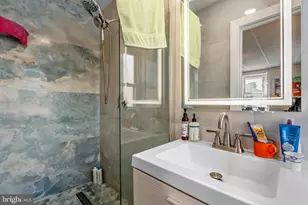 711 Corinthian Ave, Philadelphia, PA 19130 - Photo 10