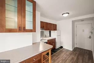 604 S Washington Square, Philadelphia, PA 19106 - Photo 4