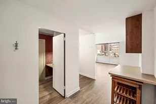 604 S Washington Square, Philadelphia, PA 19106 - Photo 10