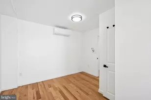 1223 Spruce St, Philadelphia, PA 19107 - Photo 12