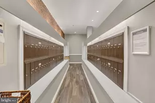 301 Race St, Philadelphia, PA 19106 - Photo 16