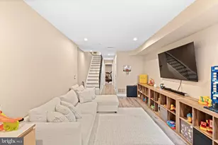 505 N 41st St, Philadelphia, PA 19104 - Photo 20