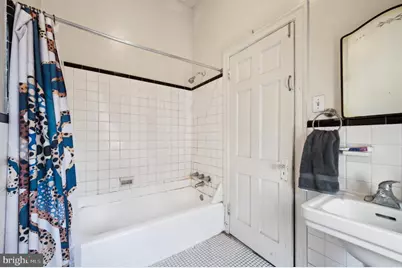 1728 Pine Street #2F, Philadelphia, PA 19103 - Photo 12