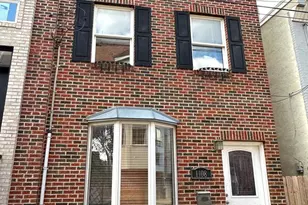 1108 E Oxford St, Philadelphia, PA 19125 - Photo 2