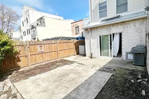 1108 E Oxford St, Philadelphia, PA 19125 - Photo 22