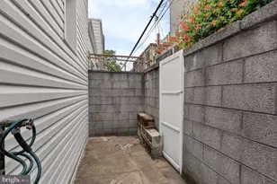 1519 Emily St, Philadelphia, PA 19145 - Photo 12
