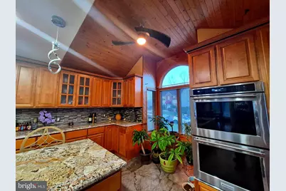 8908 Springview Road, Philadelphia, PA 19111 - Photo 12