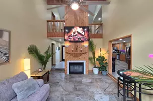 8908 Springview Rd, Philadelphia, PA 19111 - Photo 2