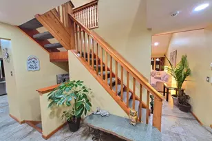 8908 Springview Rd, Philadelphia, PA 19115 - Photo 4