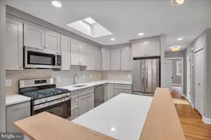 3355 S Keswick Rd, Philadelphia, PA 19114 - Photo 12