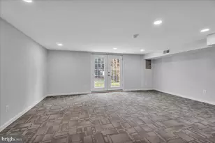 3355 S Keswick Rd, Philadelphia, PA 19114 - Photo 22