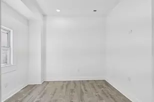 654 N 36th St, Philadelphia, PA 19104 - Photo 14