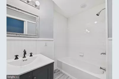 654 N 36th Street, Philadelphia, PA 19104 - Photo 18