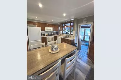 1804 Hoffnagle Street, Philadelphia, PA 19152 - Photo 10