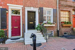 610 Pine St, Philadelphia, PA 19106 - Photo 1