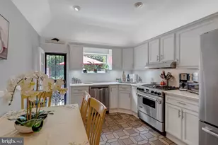 610 Pine St, Philadelphia, PA 19106 - Photo 2