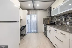 1320 Mifflin St, Philadelphia, PA 19148 - Photo 6