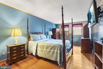 2331 S 16th Street, Philadelphia, PA 19145 - Photo 14