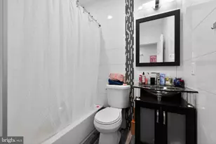 1827 Dudley St, Philadelphia, PA 19145 - Photo 22