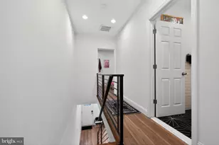 1827 Dudley St, Philadelphia, PA 19145 - Photo 16