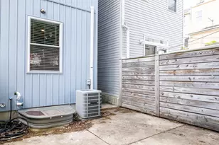 1239 N 19th St, Philadelphia, PA 19121 - Photo 32